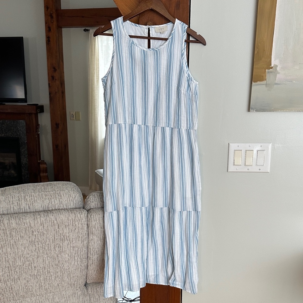 Loft Women’s Midi dress size Small.